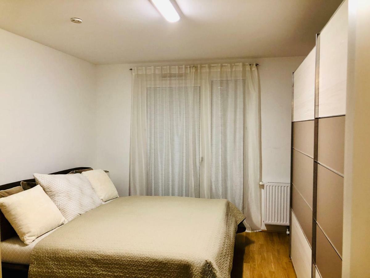 Amazing Austria Center Apartment Near Uno City Wien Eksteriør bilde